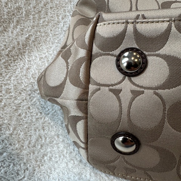Coach Signature Satin handbag - Picture 8 of 14